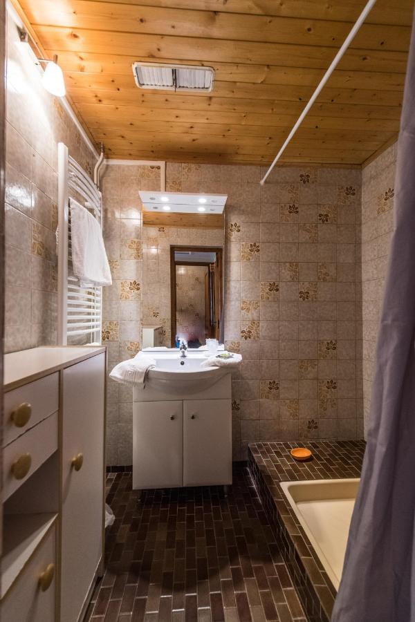 Hotel Les Sorbiers Montricher-le-Bochet Exteriér fotografie